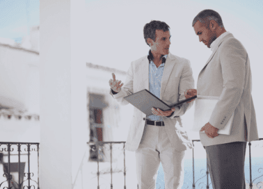 De quels avantages bénéficient les distributeurs de Space Pools?