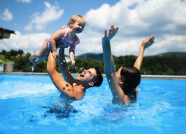Transformez votre saison estivale en offrant la piscine personnalisée idéale